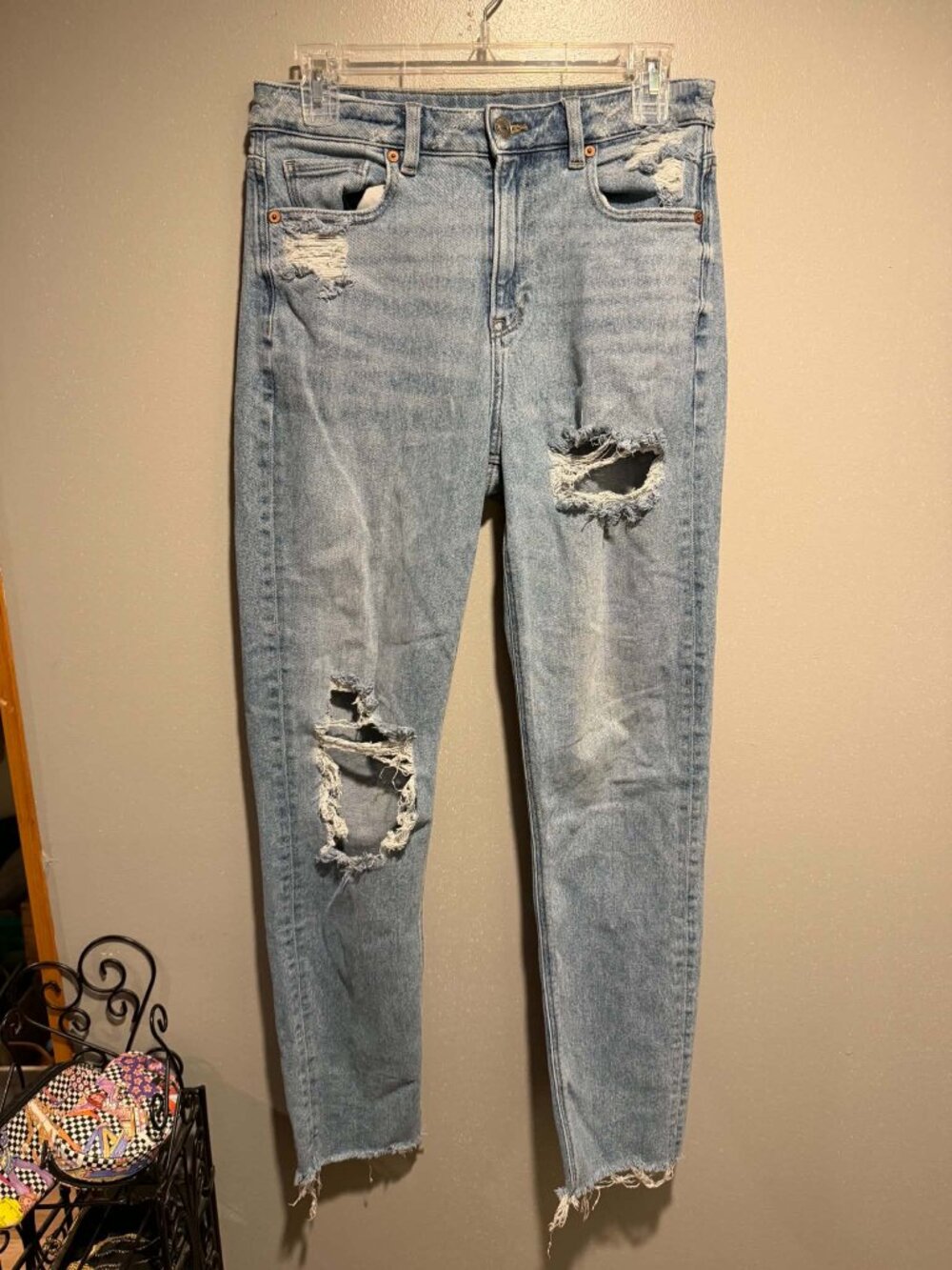 American Eagle Mom Jean Size 6 Long